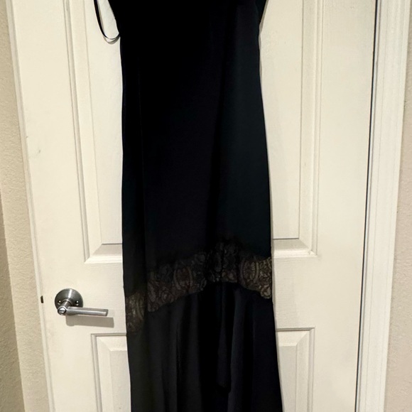 Sachin & Babi Black Satin Slip Dress w/ Lace Trim — Size 6 - Picture 9 of 10